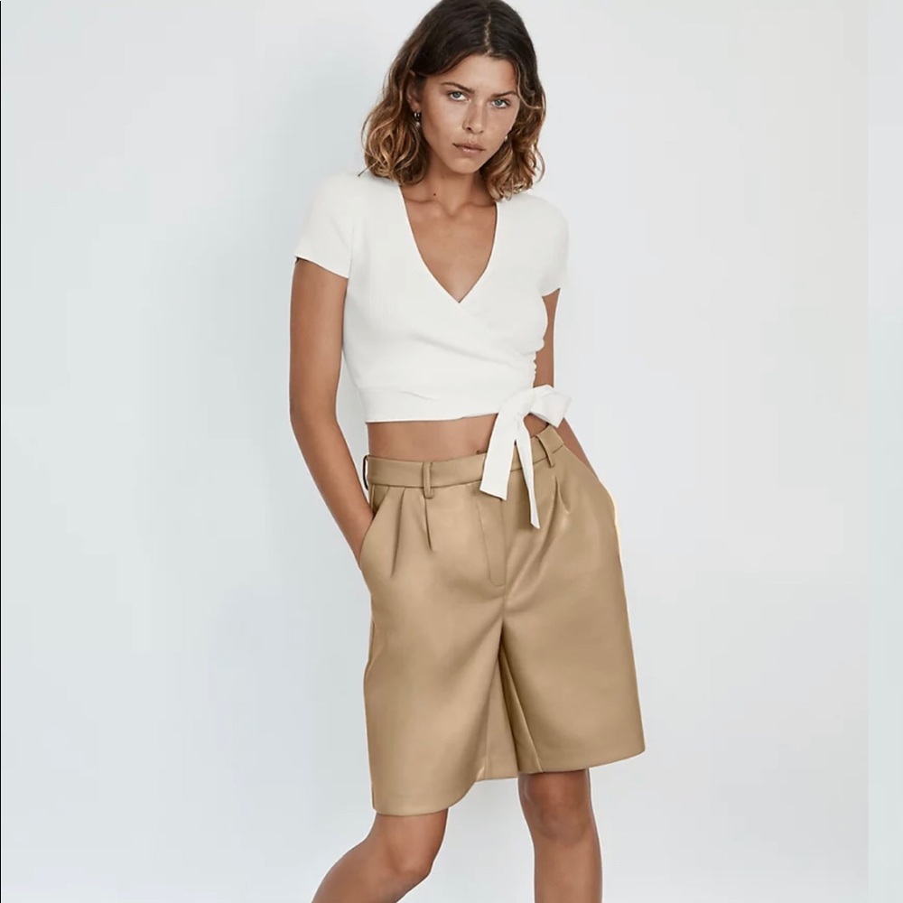 Babaton Faux Leather Shorts (Black)